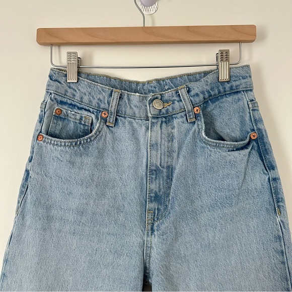 Zara High-Rise Jeans - Picture 2 of 7